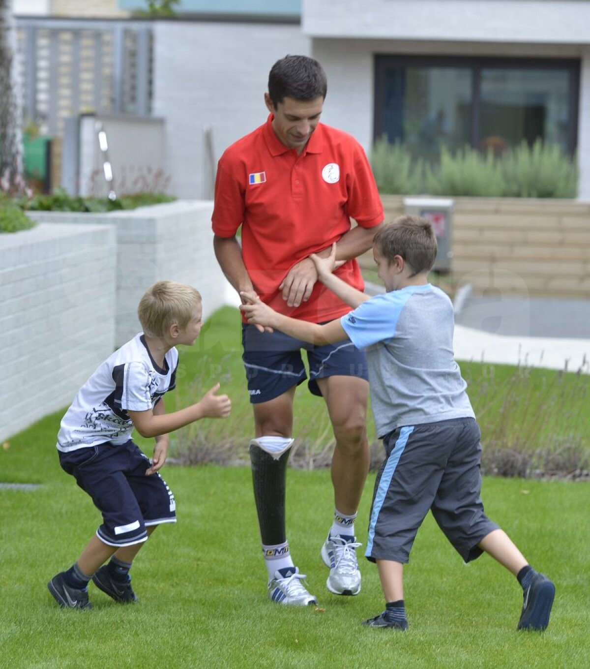 FOTO Încă o medalie! Carol-Eduard Novak a luat argintul la proba de contratimp pe şosea