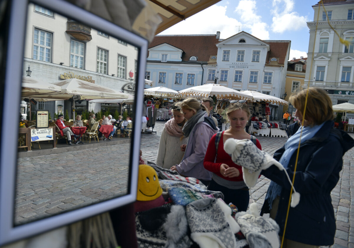 FOTO În bîrlogul Tigrului Baltic » "Tricolorii" au sosit în Estonia zîmbitori şi destinşi