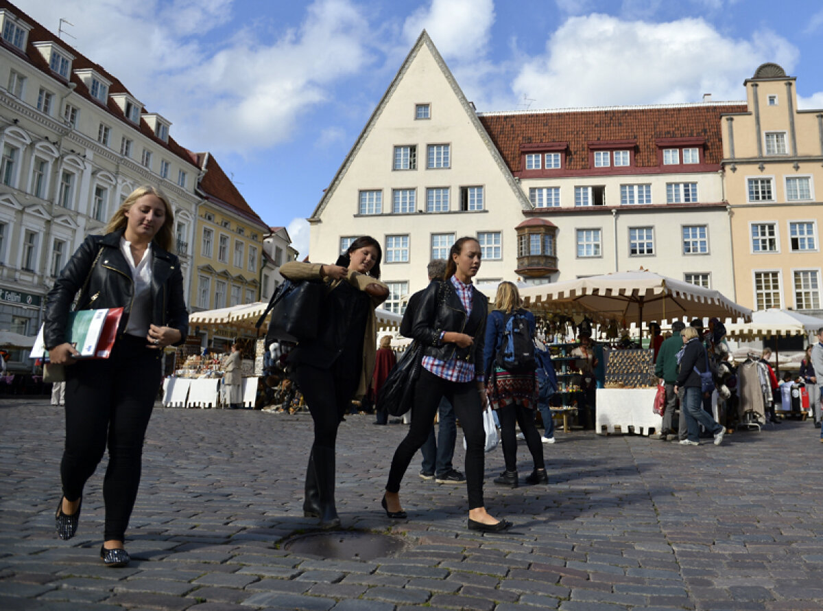 FOTO În bîrlogul Tigrului Baltic » "Tricolorii" au sosit în Estonia zîmbitori şi destinşi