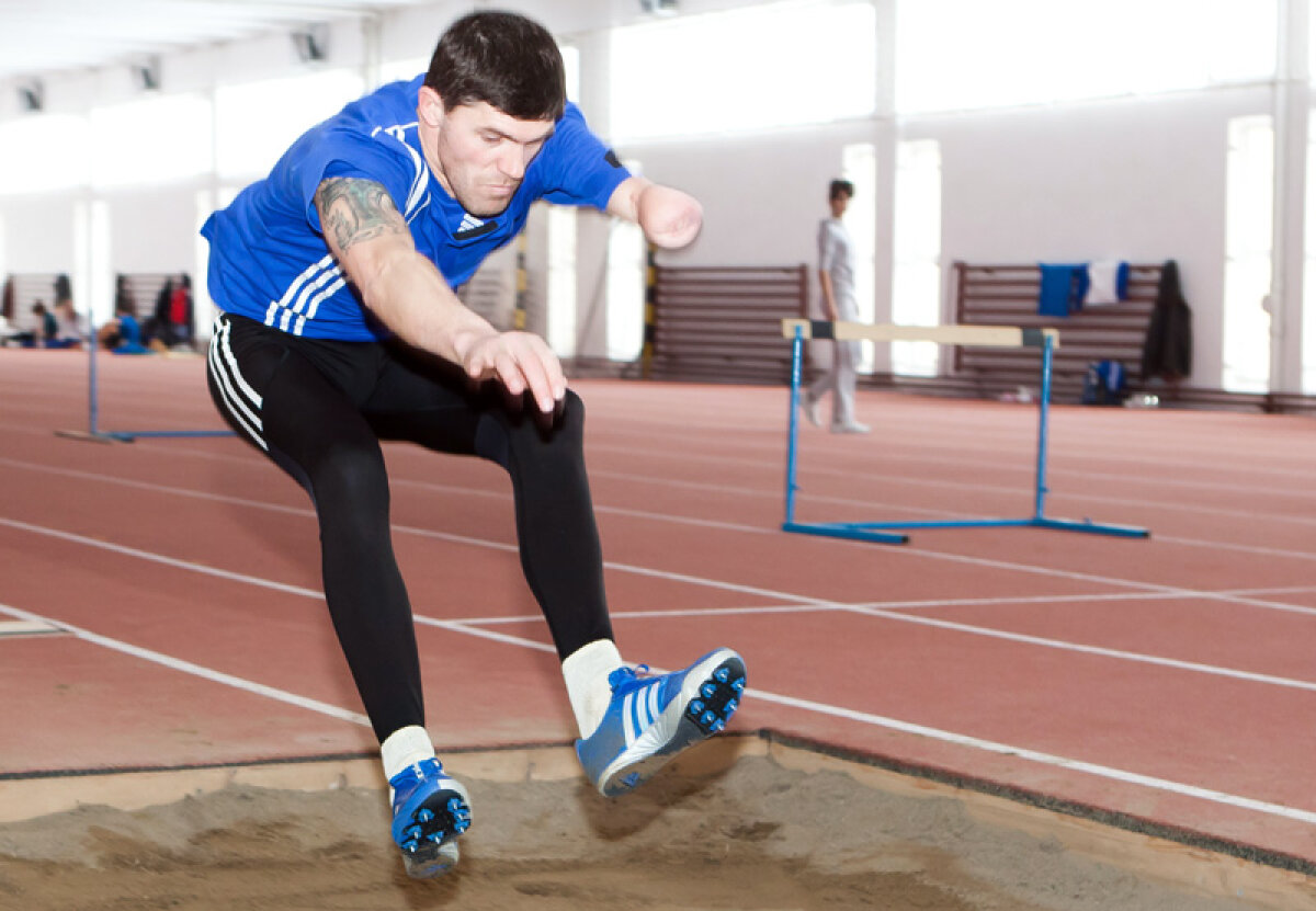 Ghinionul de pe Stadionul Olimpic » Florin Cojoc s-a accidentat la a doua săritură şi nu a mai putut continua