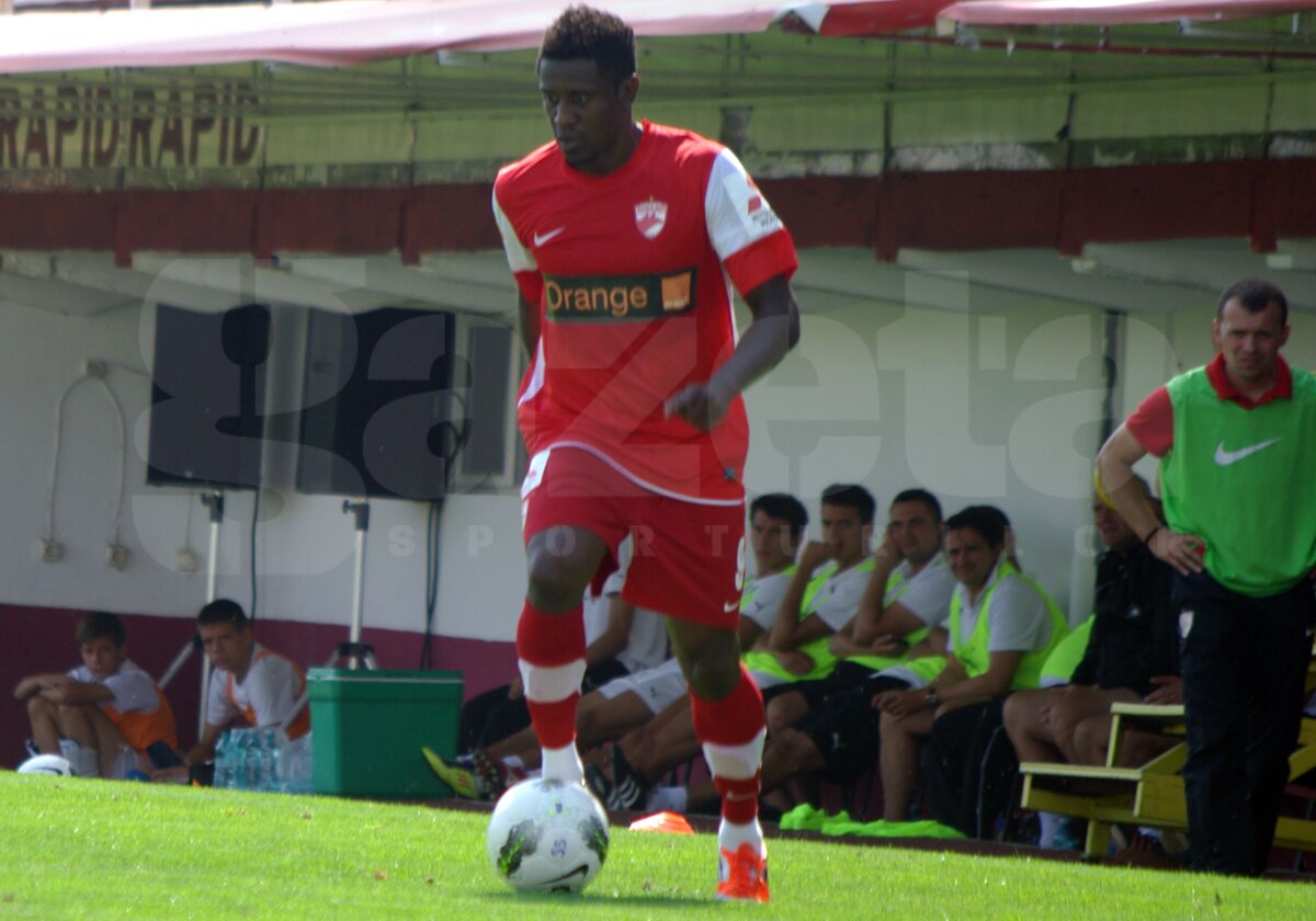 FOTO Alvarez, doar o repriză cu Sportul! Axente, evoluţie decentă