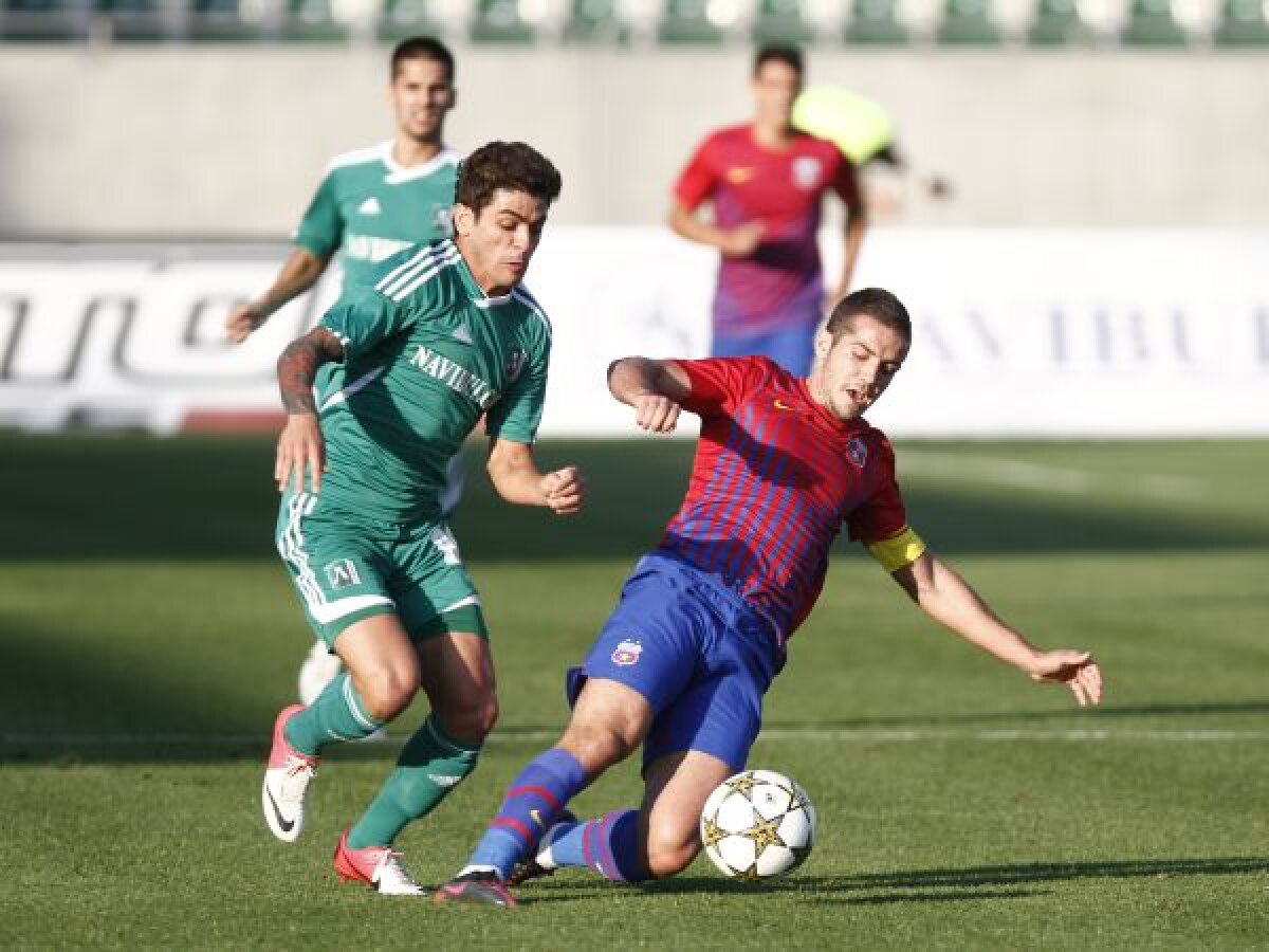 FOTO Sterili fără vedete » Rezervele Stelei au remizat cu campioana Bulgariei, scor 1-1