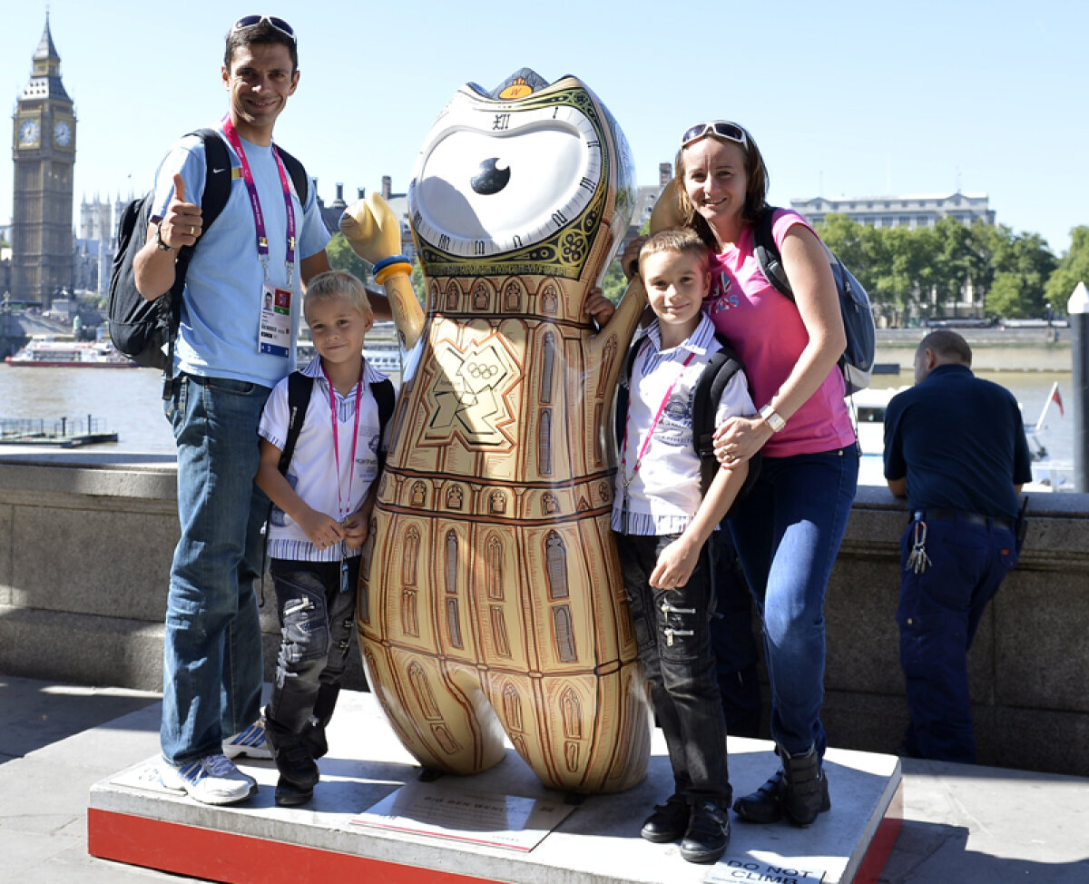FOTO Londra, oraşul de aur » Primul campion paralimpic al României a vizitat capitala Angliei