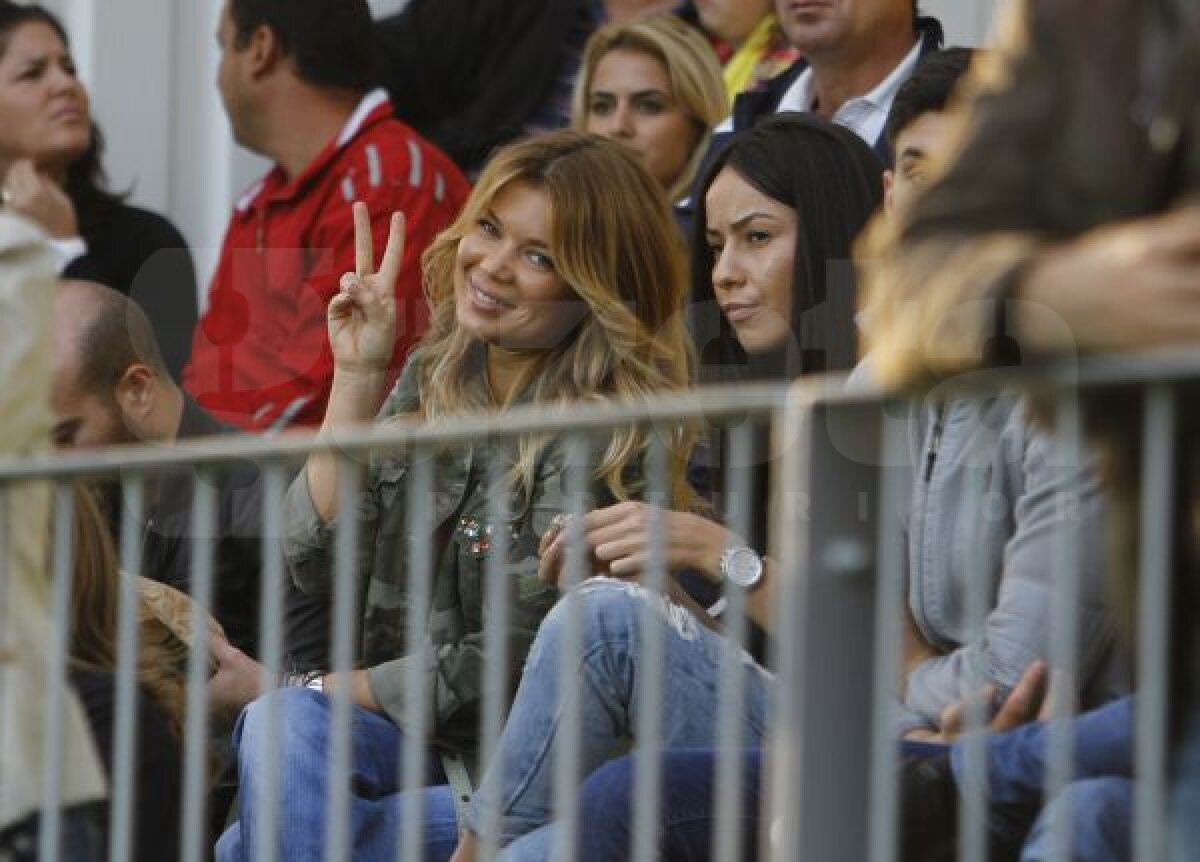 VIDEO + FOTO » Dansul lupilor! » Petrolul a umilit cu 4-0 liderul şi revine în lupta pentru Europa