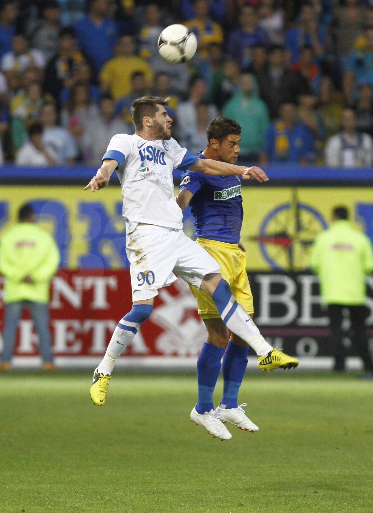 VIDEO + FOTO » Dansul lupilor! » Petrolul a umilit cu 4-0 liderul şi revine în lupta pentru Europa