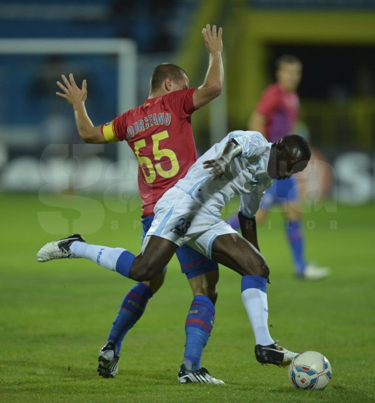 VIDEO + FOTO Forţă pentru Stuttgart! » Steaua a învins Iaşiul cu 3-0 şi a urcat pe primul loc