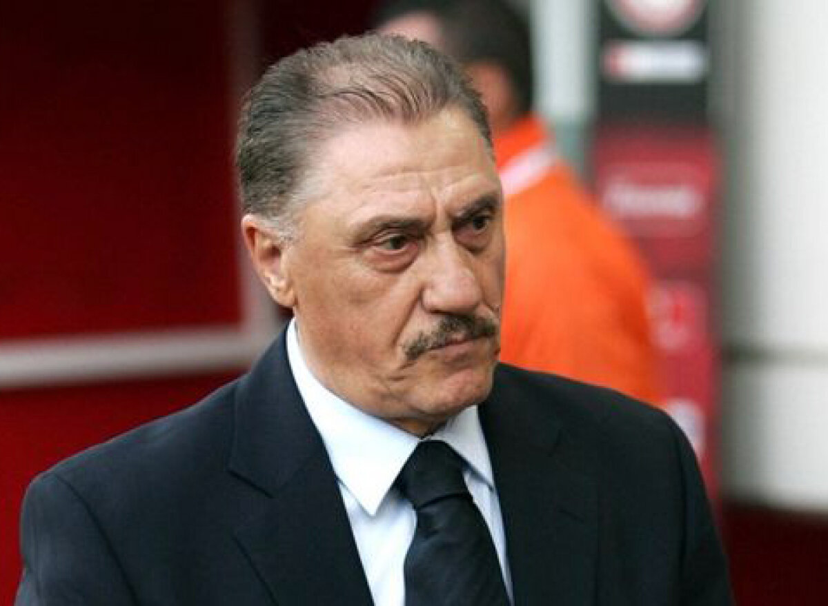 Hizo + Matzourakis » O treime din formaţiile de Liga 1 şi-au schimbat deja banca tehnică