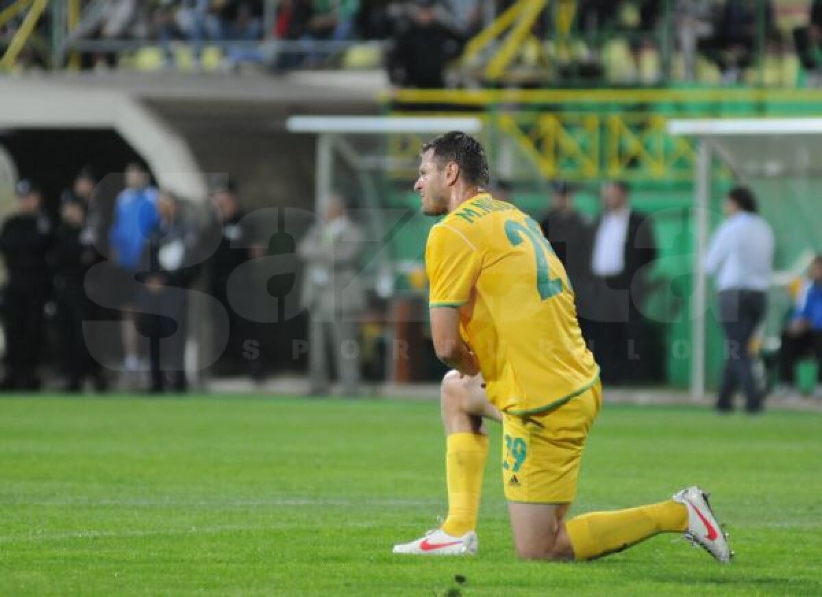 VIDEO + FOTO Salvatorul Ousmane » N'Doye aduce victoria cu Severin, 2-1, după un gol controversat în minutul 91!