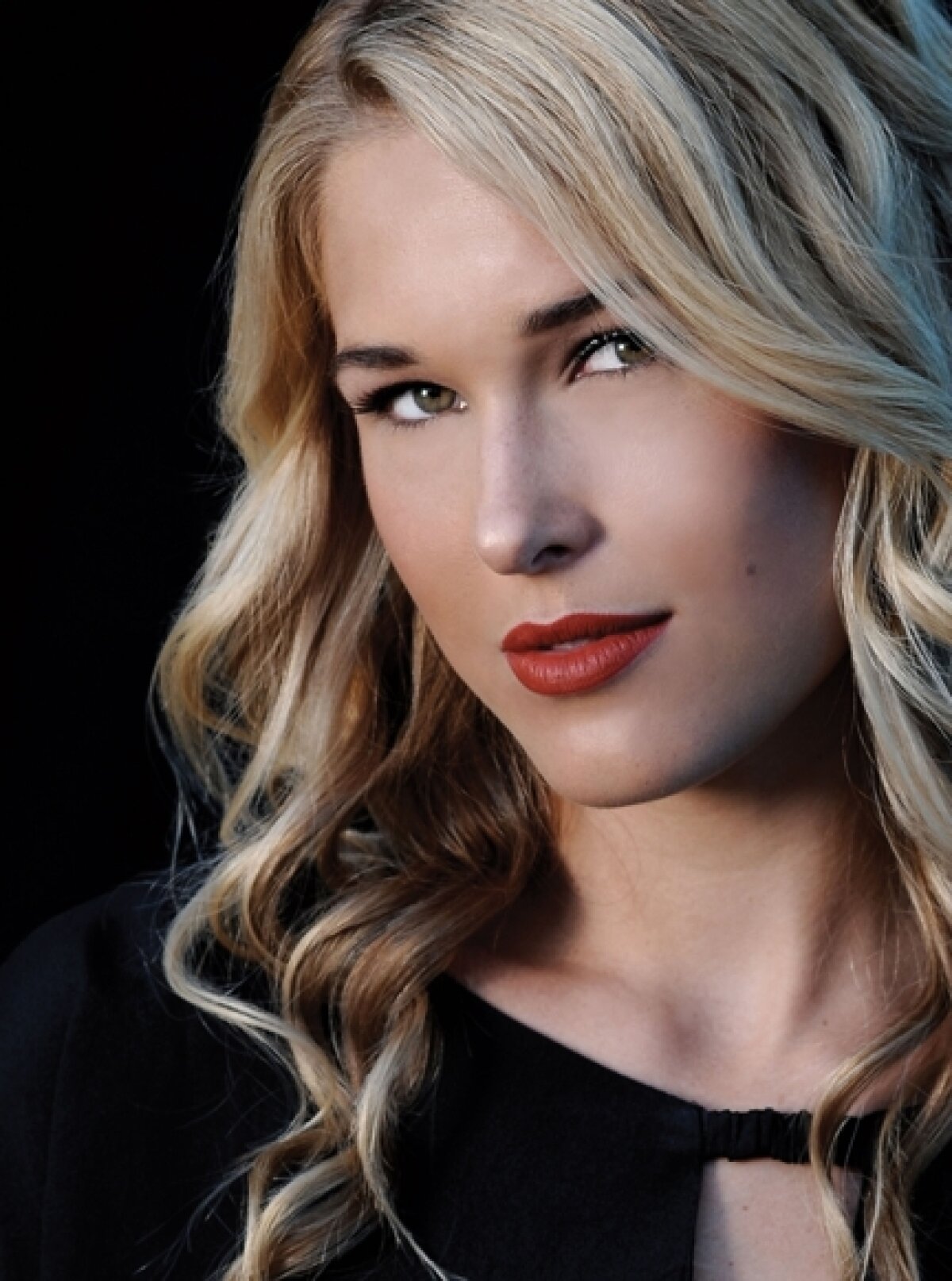 GALERIE FOTO Cît de frumoasă este logodnica schiorului Bode Miller!