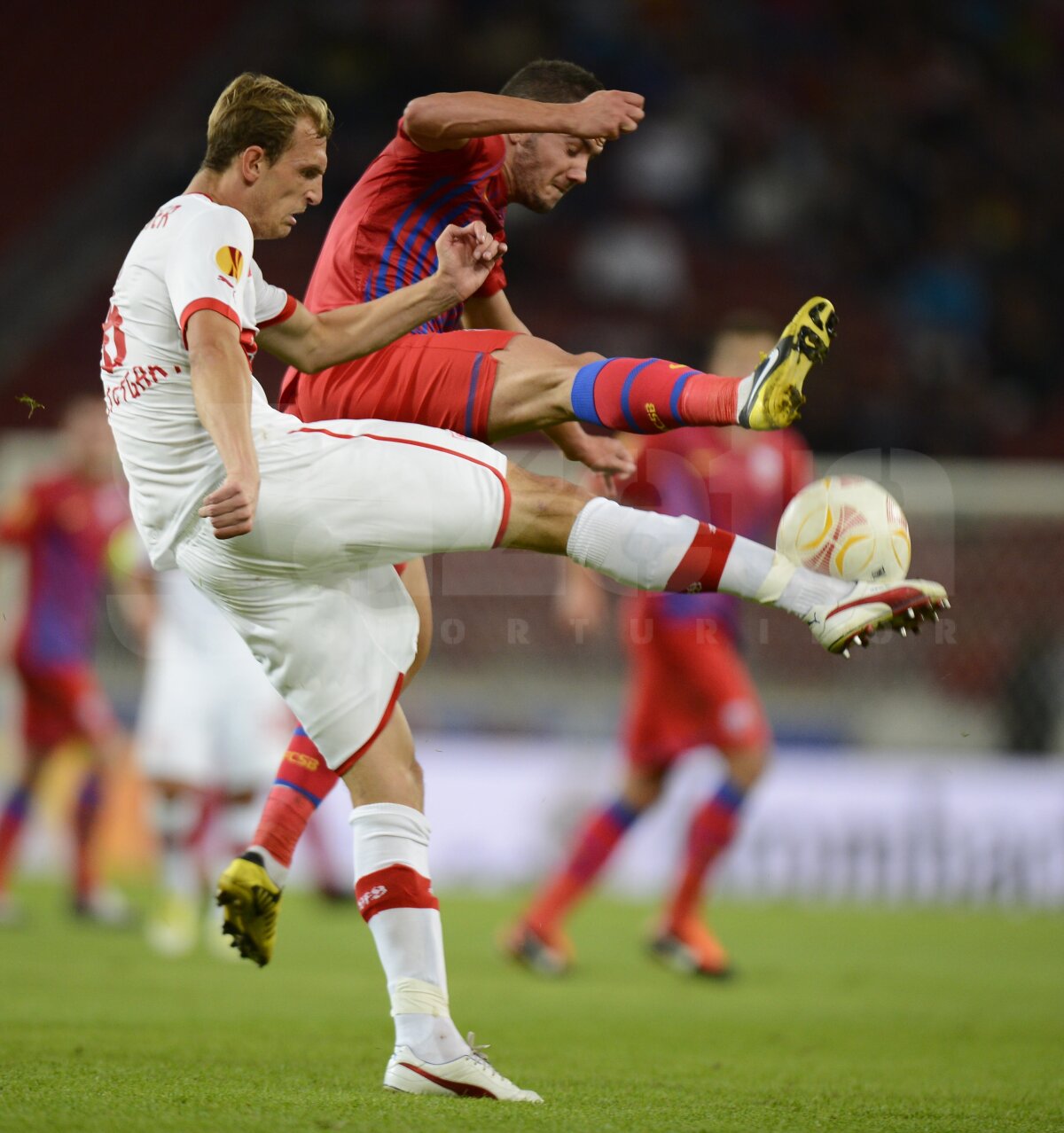 FOTO şi VIDEO  Stuttgart - Steaua 2-2 » La 5 minute de o victorie istorică