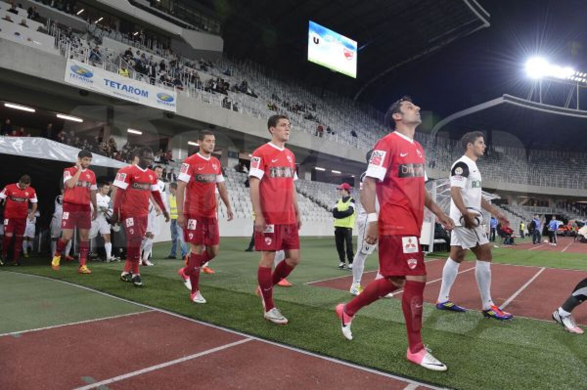 VIDEO+FOTO Dinamo se impune cu 2-1 la Cluj, într-un meci cu gafe de arbitraj la toate golurile