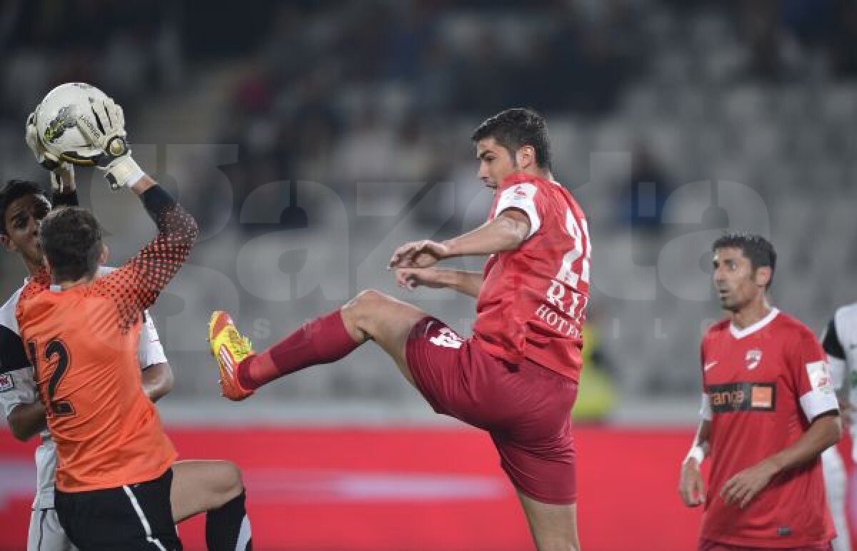 VIDEO+FOTO Dinamo se impune cu 2-1 la Cluj, într-un meci cu gafe de arbitraj la toate golurile