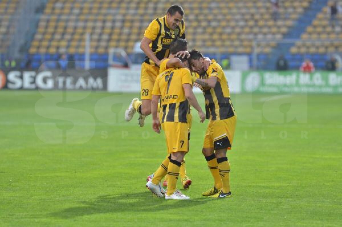 VIDEO+FOTO Şumudică, în pericol? » Braşovul învinge Vasluiul cu 2-1