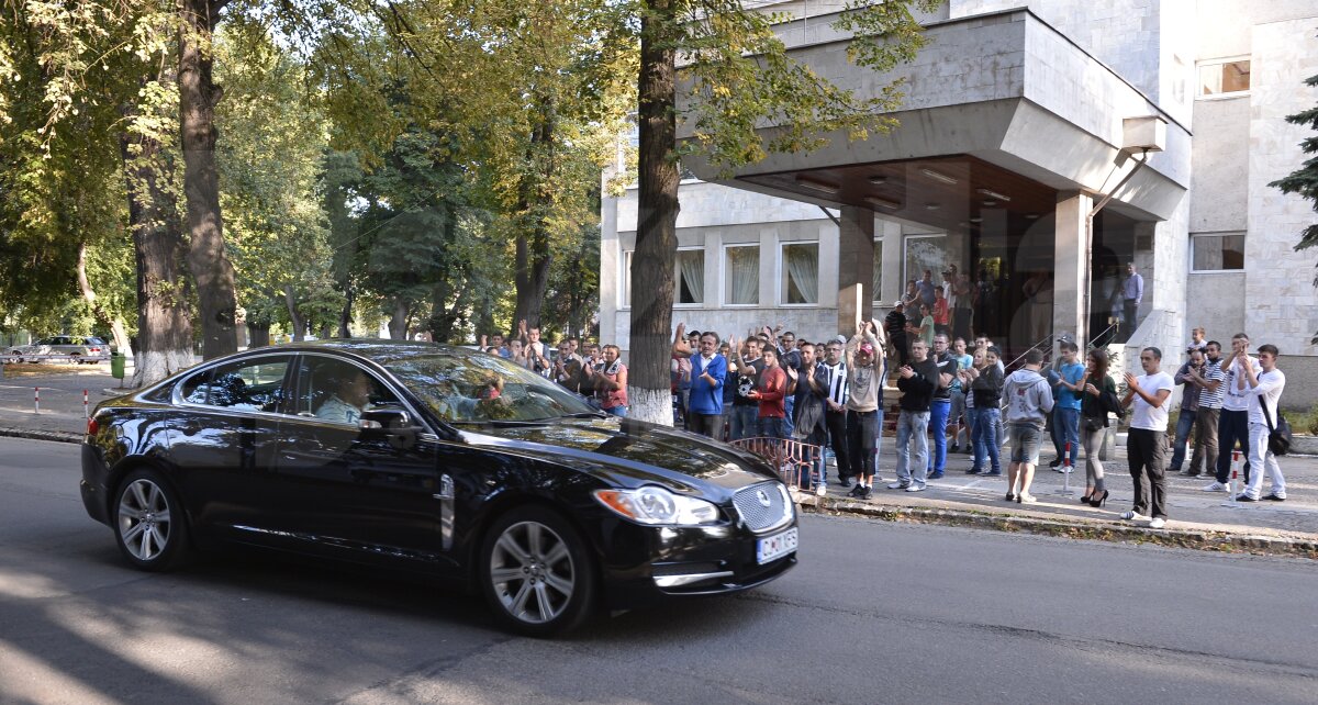 Claudiu Niculescu pentru GSP.RO: "E o zi tristă, mă retrag din cariera de fotbalist" » Cîţi bani are de luat de la U Cluj