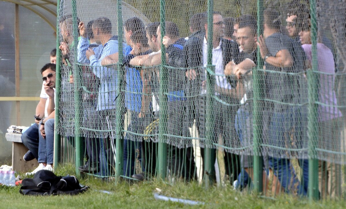 Claudiu Niculescu pentru GSP.RO: "E o zi tristă, mă retrag din cariera de fotbalist" » Cîţi bani are de luat de la U Cluj