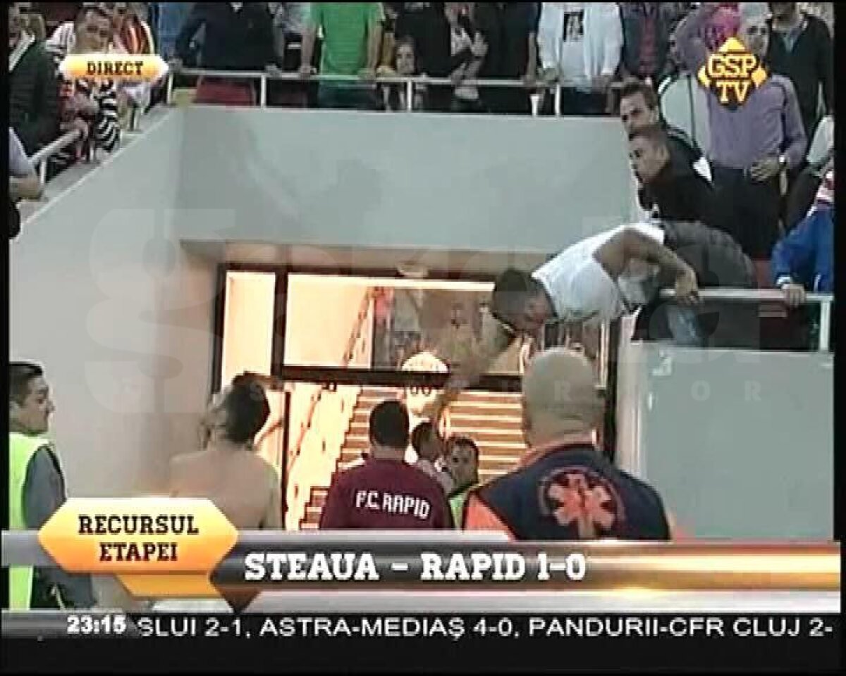 IMAGINI ŞOCANTE Herea lovit de un suporter pe Naţional Arena!