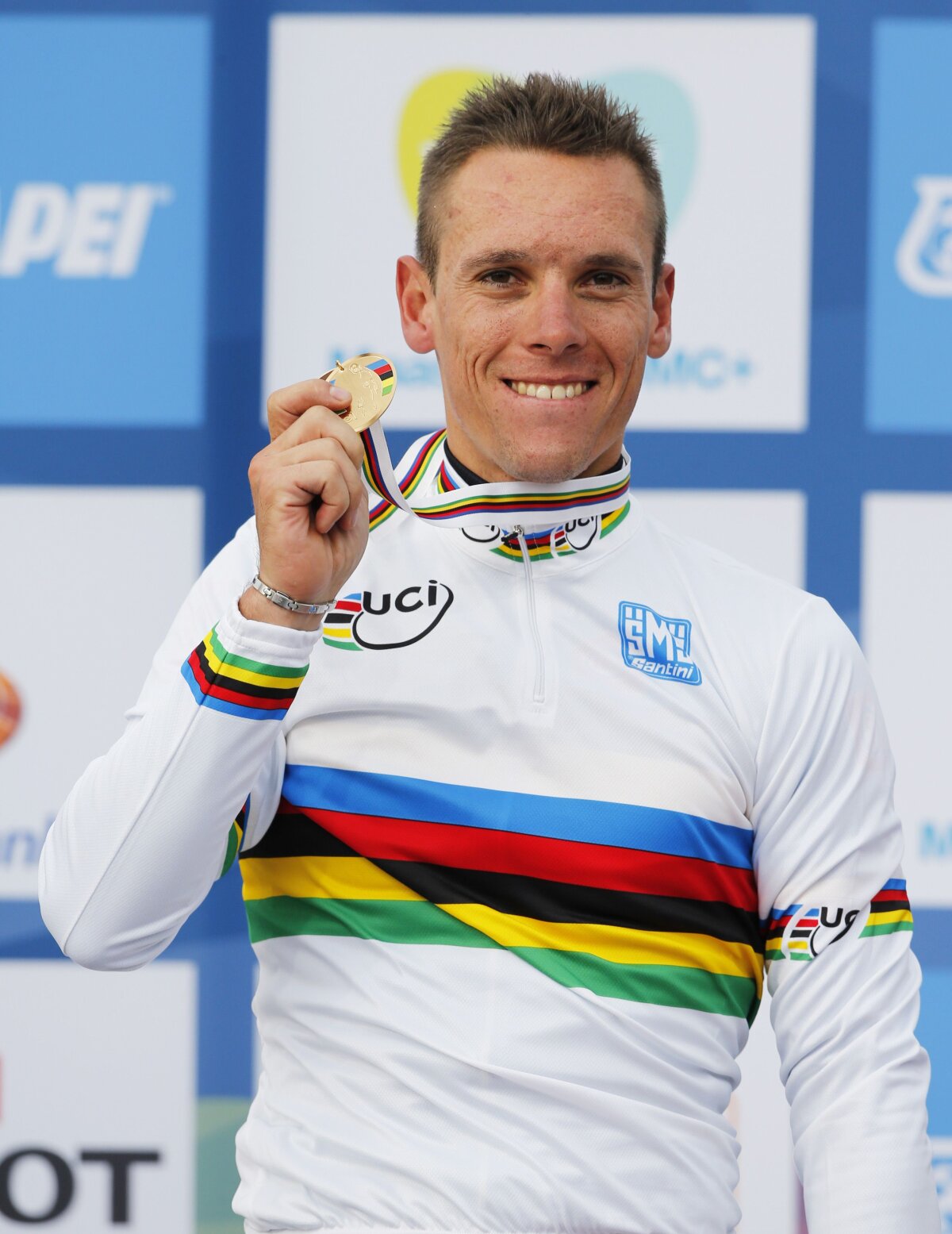 Campionul mondial vrea prima cursă care îi iese în cale: Clasica frunzelor moarte