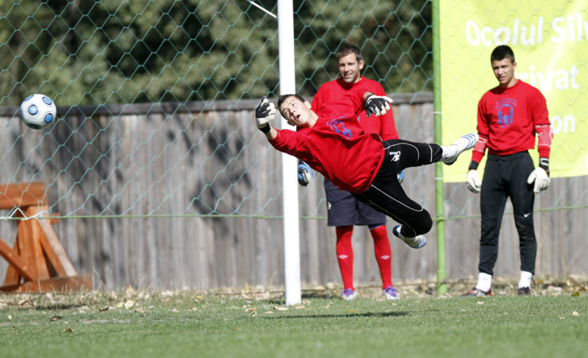 Echipa care creşte cu apă minerală » FC Zagon, cea mai exotică prezenţă în "şaisprezecimile" Cupei