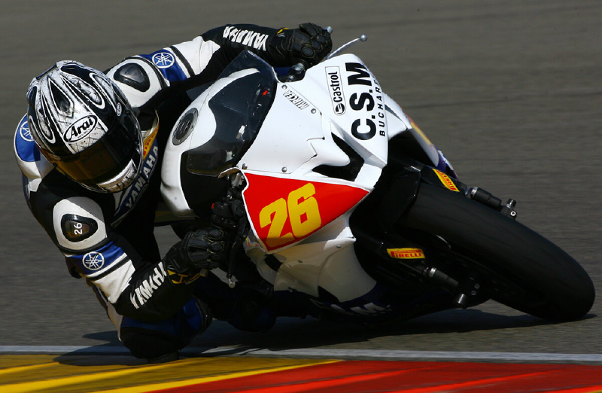 FOTO Creier invadat de sînge » Cel mai promiţător motociclist român a suferit un grav accident în cursa European SuperStock 600