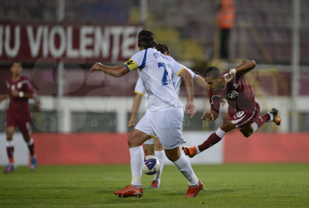 FOTO Victoria debutanţilor » Ioniţă şi Renan s-au distrat în Rapid - Olimpia 6-0