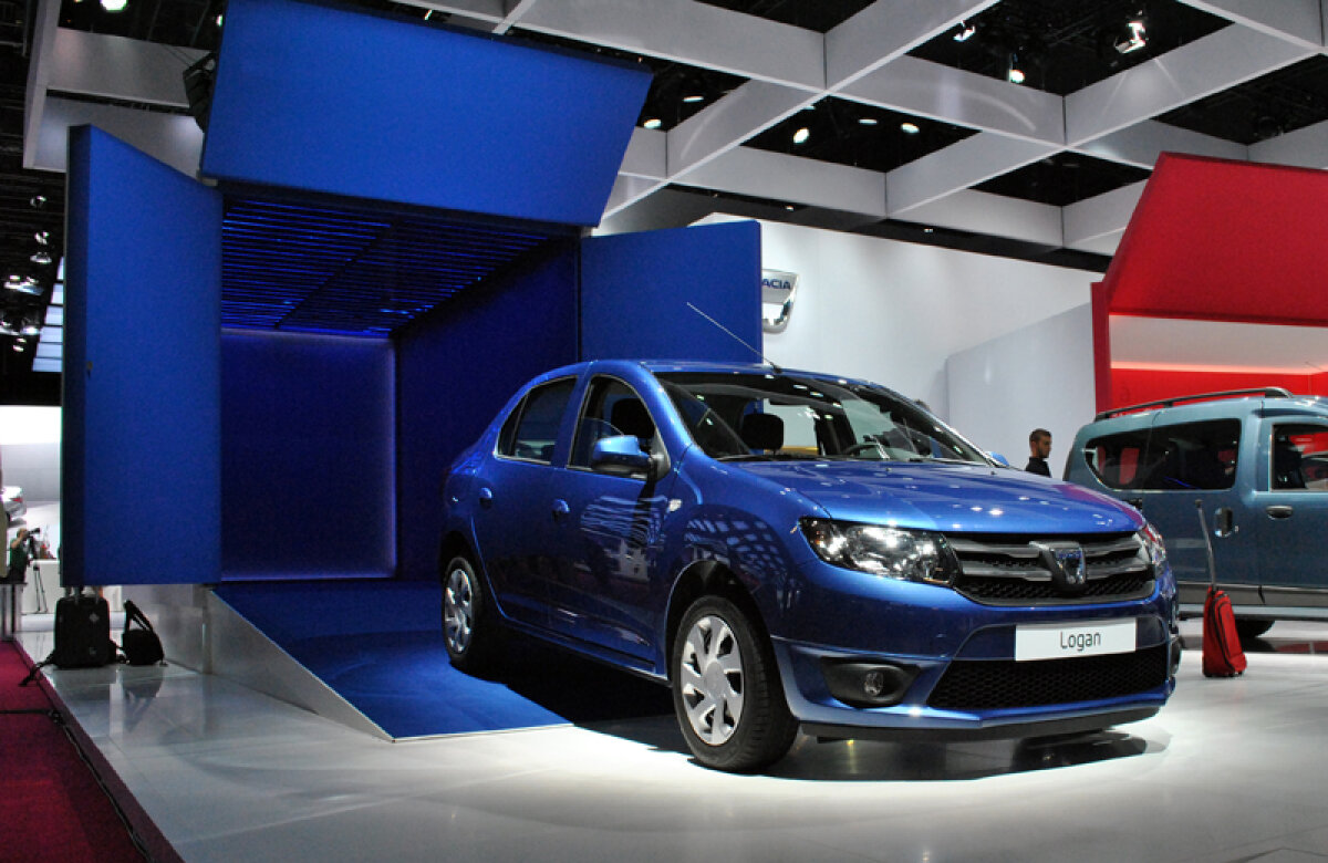 Ameninţarea vine din Mioveni » La Salonul Auto de la Paris, Dacia a venit cu noile modele Logan, Sandero şi Sandero Stepway