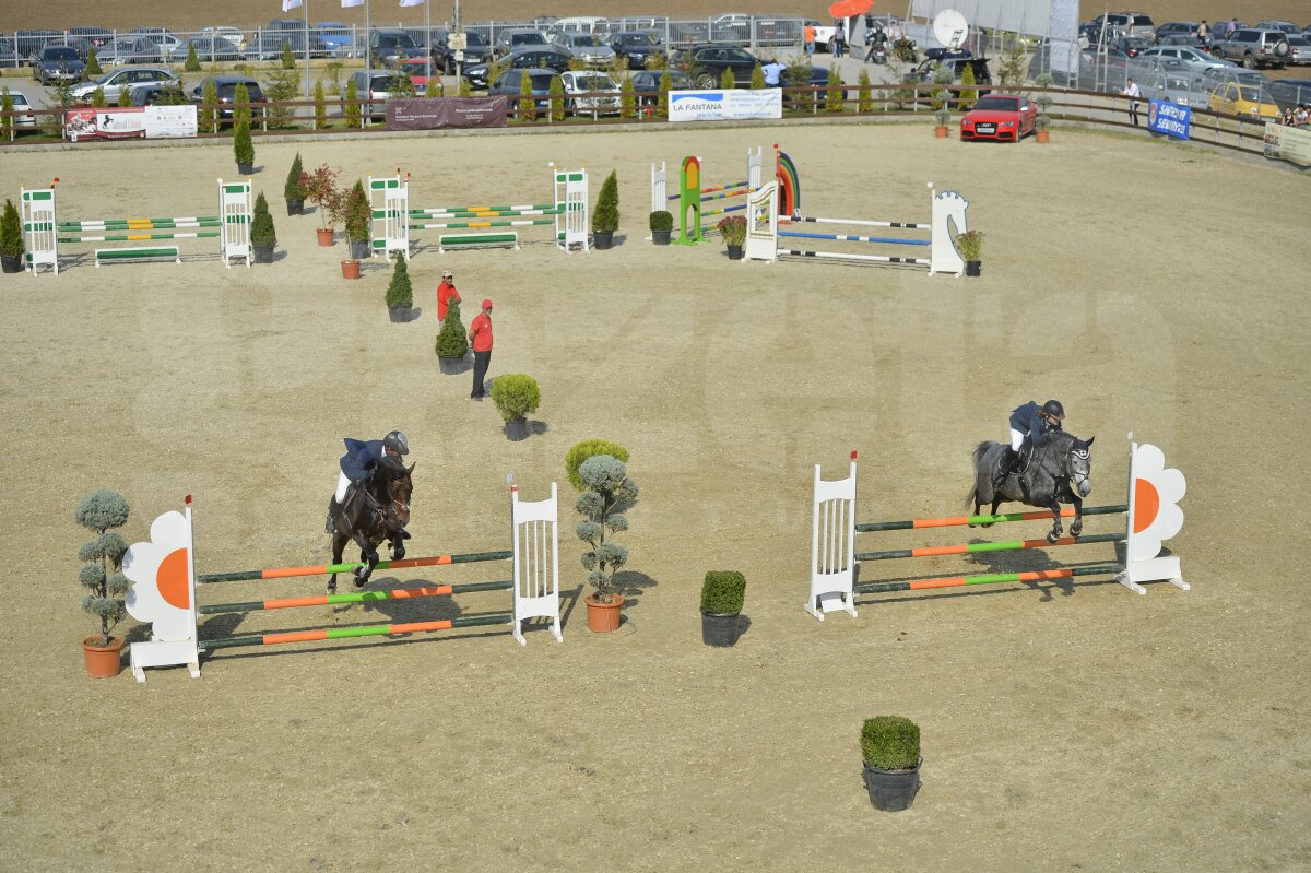 Salonul Calului, eveniment în premieră! Un fotoreportaj impresionant de la spectacolul ecvestru de la Tîncăbeşti