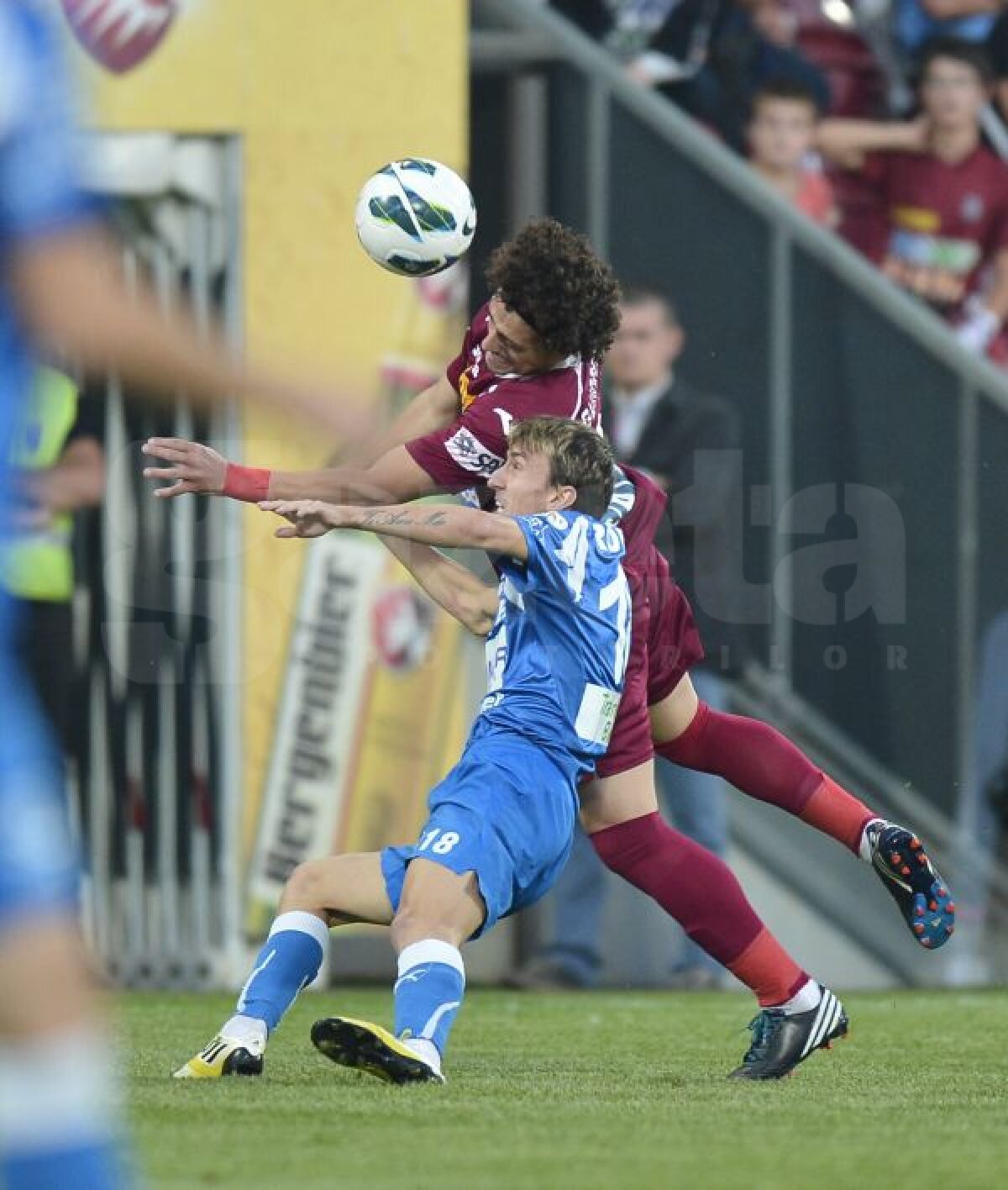 VIDEO+FOTO Pregătiţi de Manchester » CFR a învins Bistriţa cu 5-1 şi aşteaptă duelul cu United