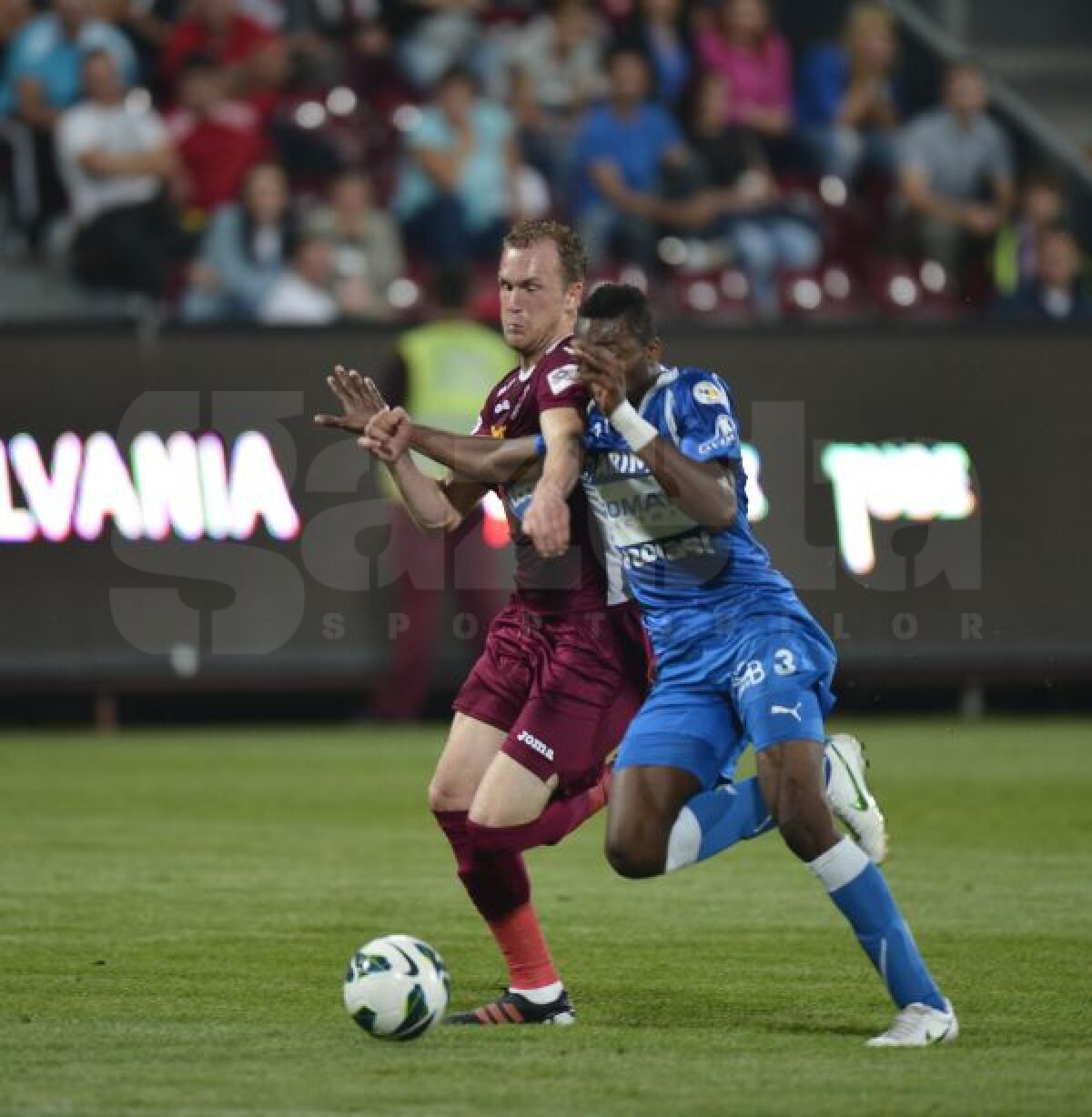 VIDEO+FOTO Pregătiţi de Manchester » CFR a învins Bistriţa cu 5-1 şi aşteaptă duelul cu United