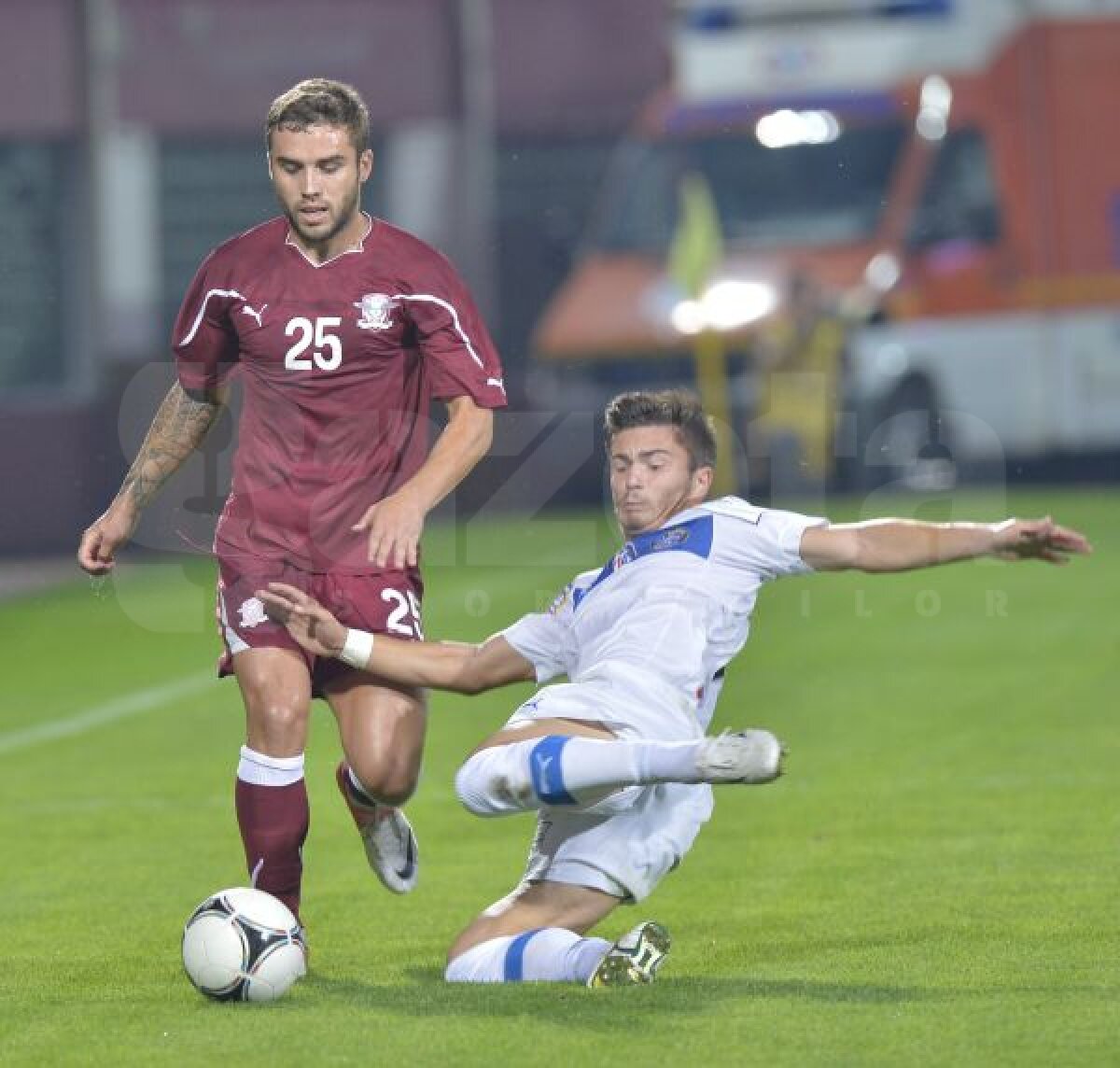 VIDEO Grigore îl salvează pe Sabău » Rapid se impune pe final cu 2-1 în faţa Viitorului