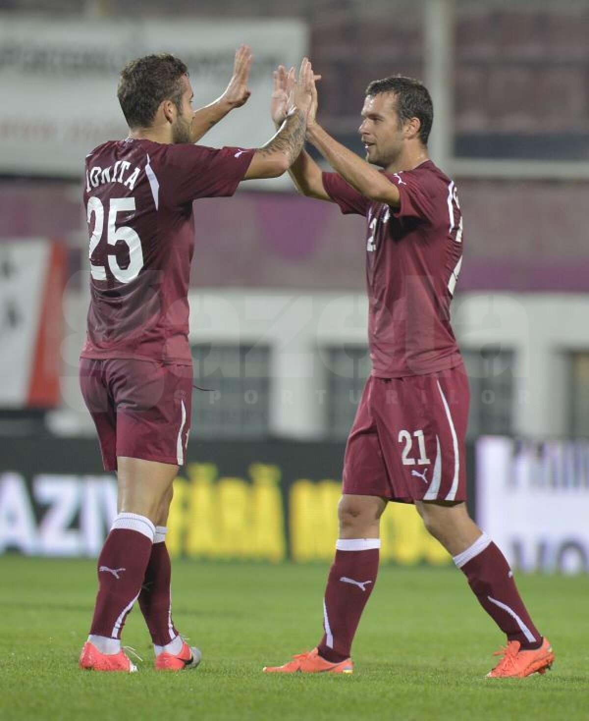 VIDEO Grigore îl salvează pe Sabău » Rapid se impune pe final cu 2-1 în faţa Viitorului