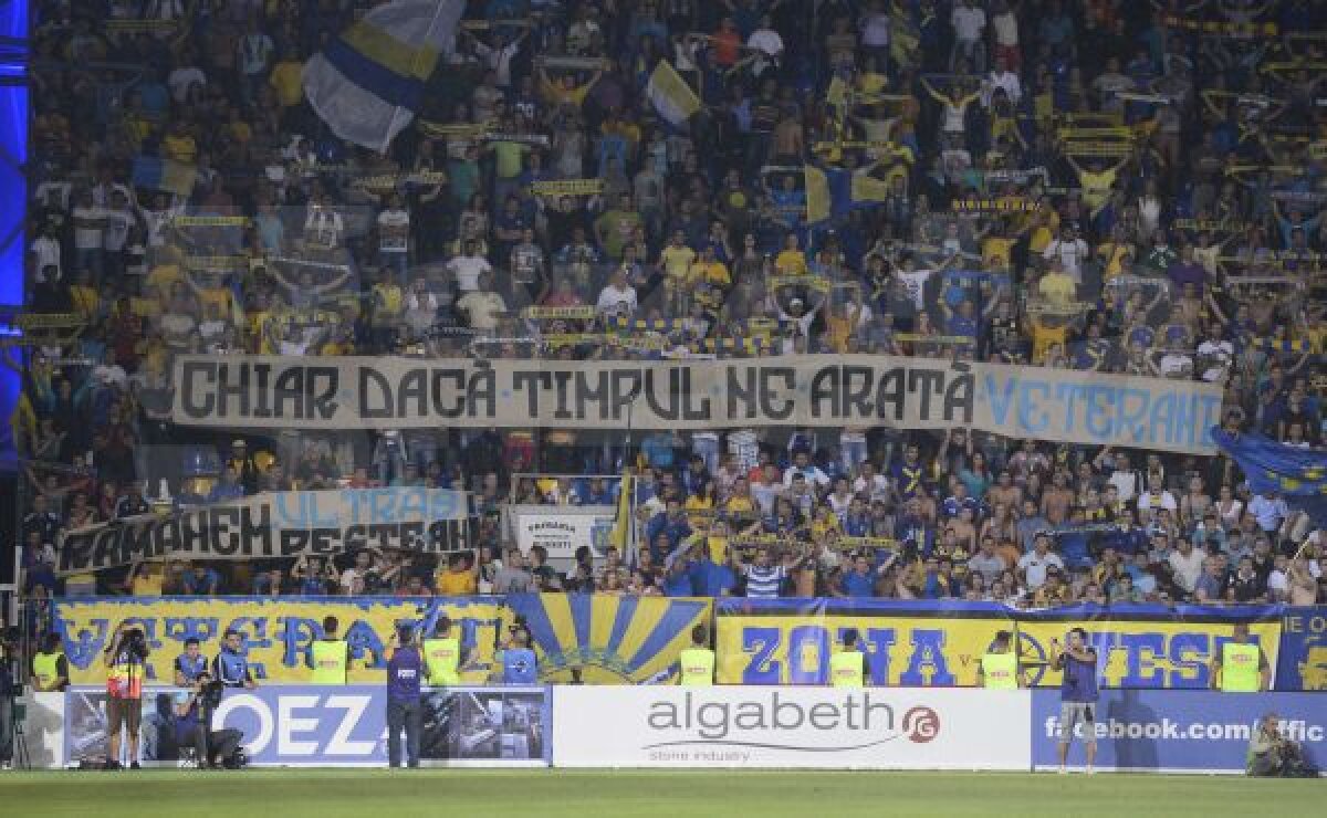 VIDEO + FOTO Drept la ţintă » "Glonţul" lui Latovlevici scufundă reduta Petrolul, 2-1