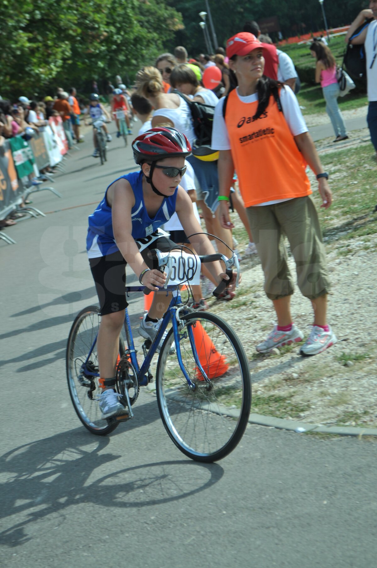 GALERIE FOTO TriKids Challenge a adunat peste 1.000 de oameni în Parcul Herăstrău