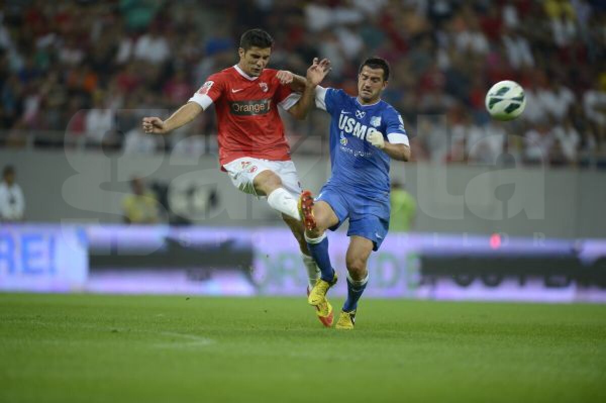 VIDEO + FOTO Spectacol pentru Hîldan » Dinamo a zdrobit Pandurii cu 3-0