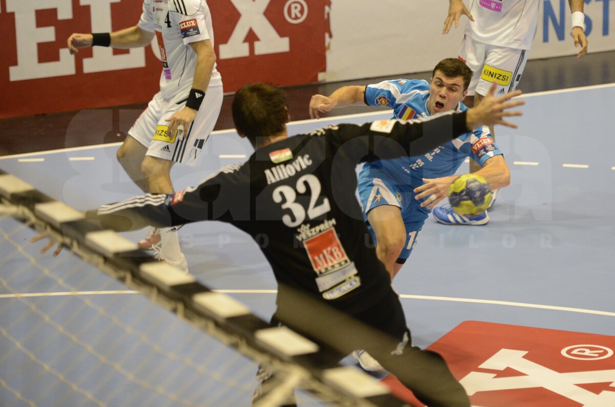 FOTO ŞI VIDEO HCM a pierdut şi meciul doi din Liga Campionilor cu MKB Veszprem (27-37) şi ocupă ultimul loc în grupă