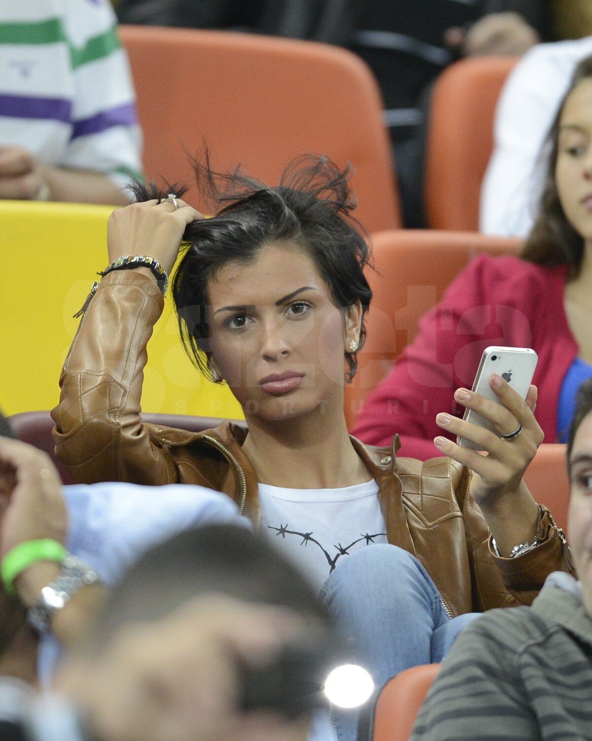 FOTO Atmosferă senzaţională pe Naţional Arena » Spectacolul suporterilor şi o apariţie surpriză :D