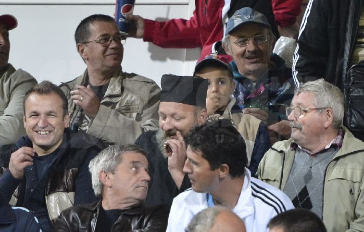 VIDEO + FOTO Blocaţi » Dinamo a obţinut doar o remiză la Mediaş, 1-1