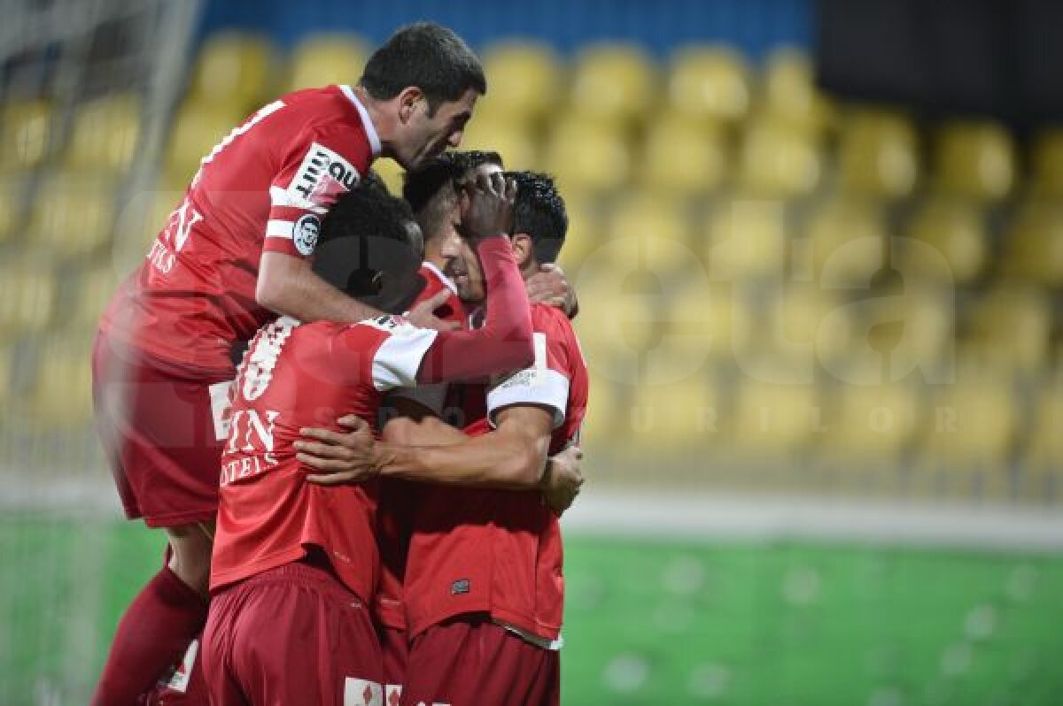 VIDEO + FOTO Blocaţi » Dinamo a obţinut doar o remiză la Mediaş, 1-1