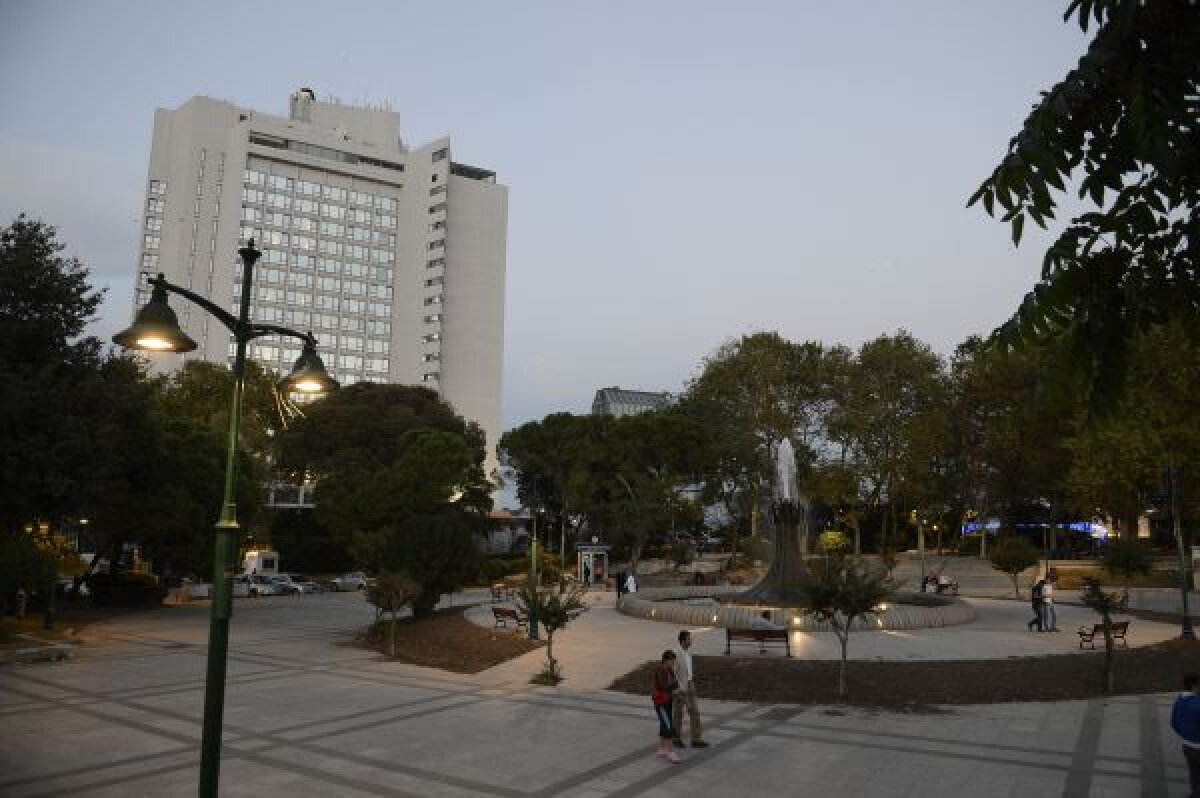 Arteziene în loc de gradene » Stadionul unde s-a jucat primul Turcia - România şi prima partidă internaţională a "semilunei" a devenit parc