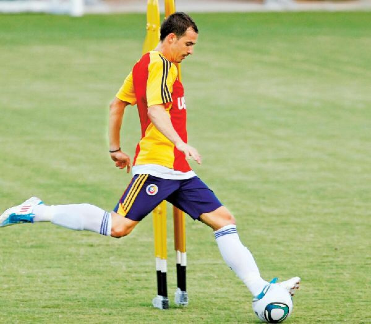 Bogdan Stancu despre punctele slabe şi pericolele turcilor: "Stoperi lenţi, portari nesiguri, mijloc de aur, atac brici!"