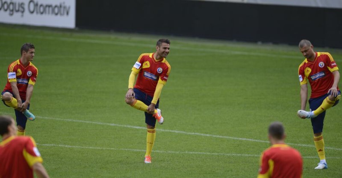 Şi-nc-o dată, măi băieţi! De la 20:30 jucăm în infernul de la Istanbul! Piţi mizează pe tineri, Mutu şi Marica pe bancă