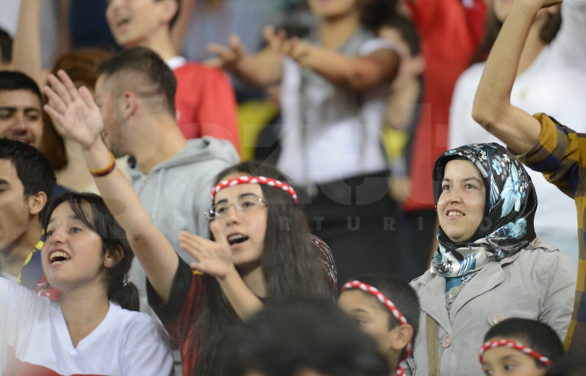 FOTO » Turcia - România 0-1 » A-ngheţat Iadul! Grozav a adus o victorie URIAŞĂ pentru tricolori