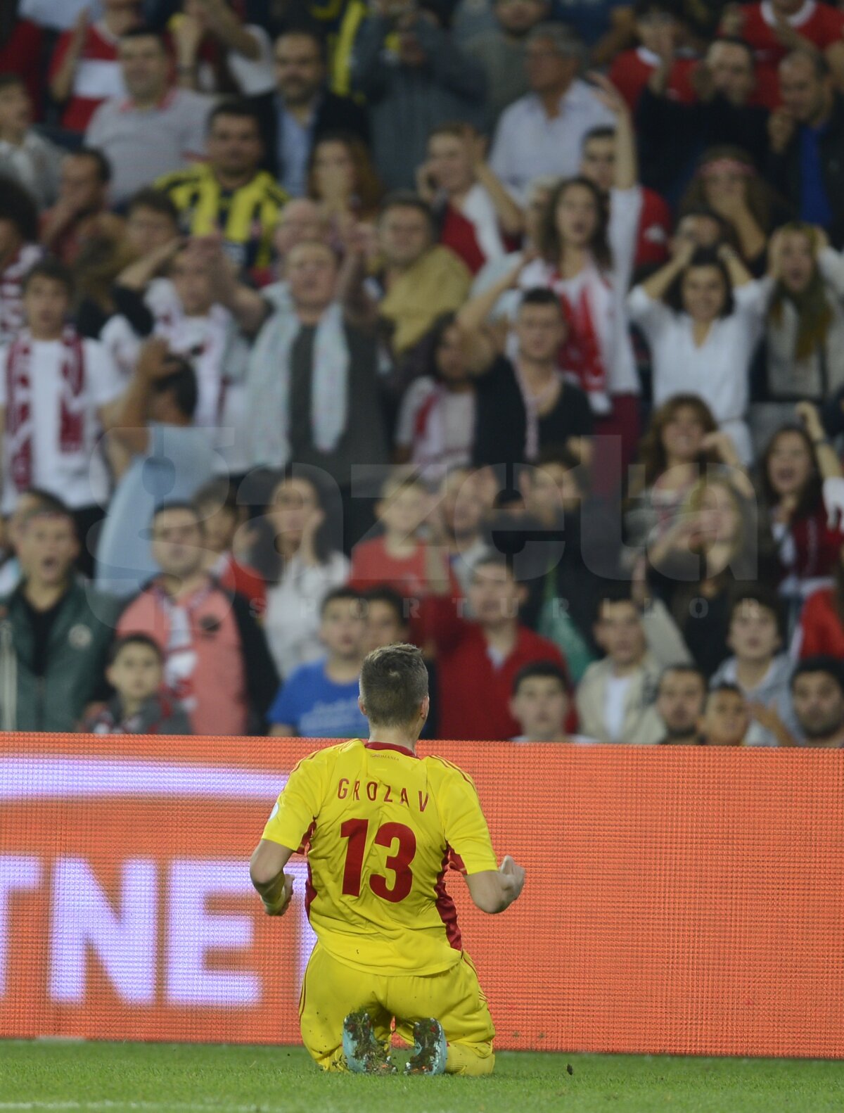 FOTO » Turcia - România 0-1 » A-ngheţat Iadul! Grozav a adus o victorie URIAŞĂ pentru tricolori