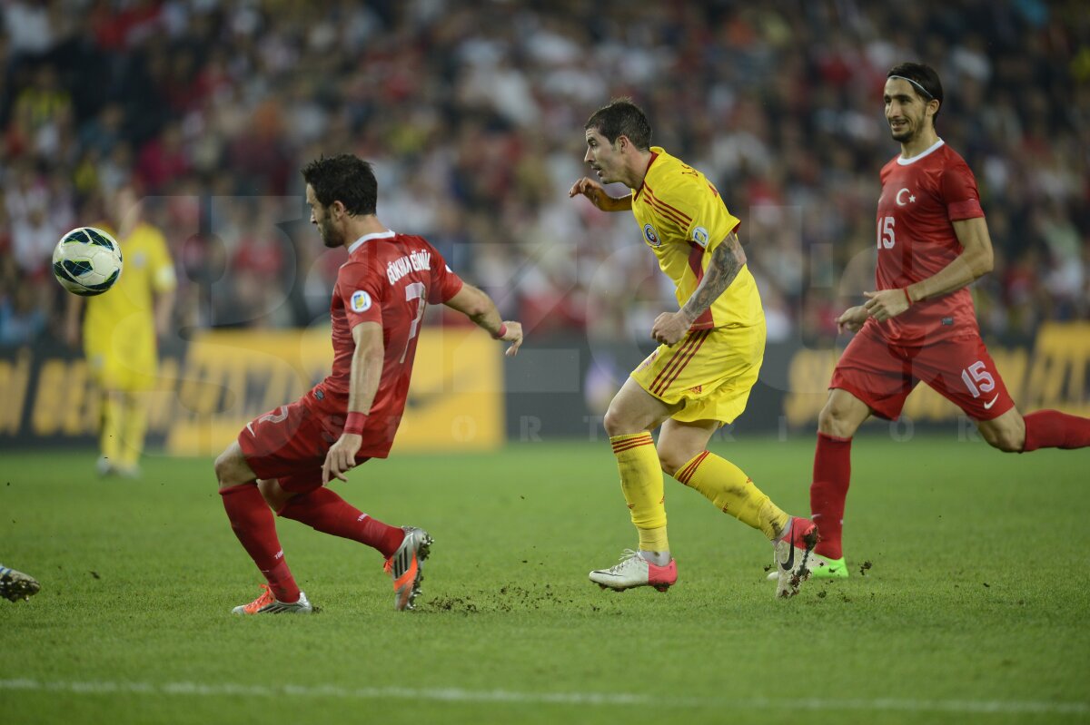 FOTO » Turcia - România 0-1 » A-ngheţat Iadul! Grozav a adus o victorie URIAŞĂ pentru tricolori