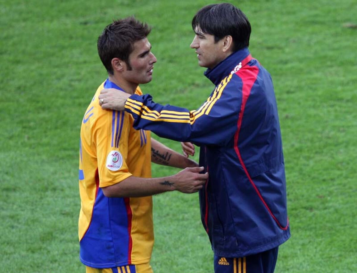 Selecţionerul condamnă ironiile la adresa "Briliantului": "Regret că l-am chemat pe Mutu"