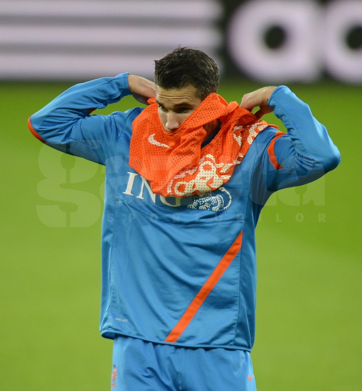 GALERIE FOTO / Olandezii au susţinut în această seară antrenamentul oficial » Ce au văzut cînd au intrat pe stadion!