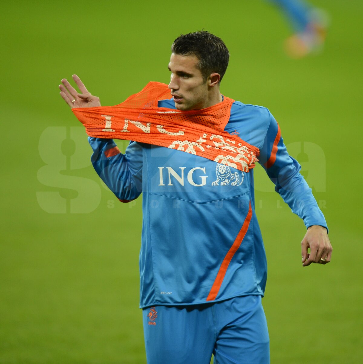 GALERIE FOTO / Olandezii au susţinut în această seară antrenamentul oficial » Ce au văzut cînd au intrat pe stadion!