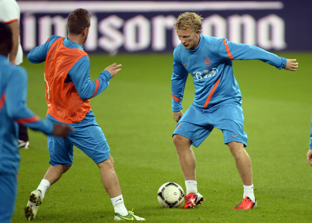 FOTO Van Gaal nu a vrut să îşi dezvăluie detaliile tactice: "Nu vreau să-l fac pe Piţurcă mai inteligent decît e!"