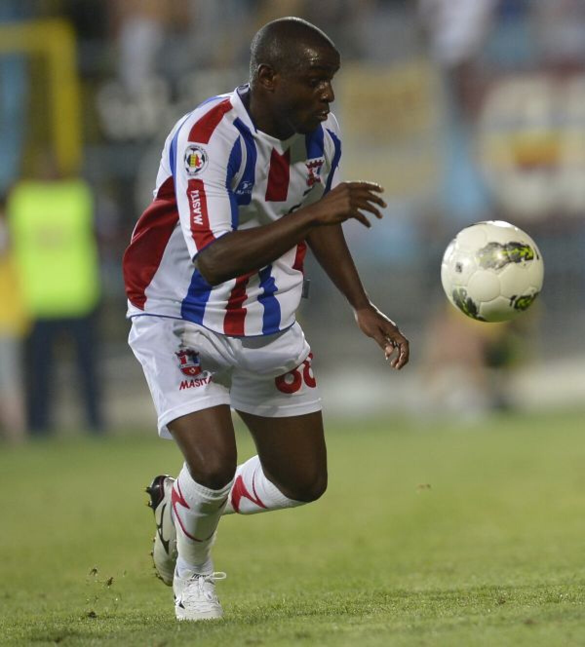 VIDEO Cadou cehesc » Oţelul a obţinut prima victorie după 10 etape, 2-1 cu Astra