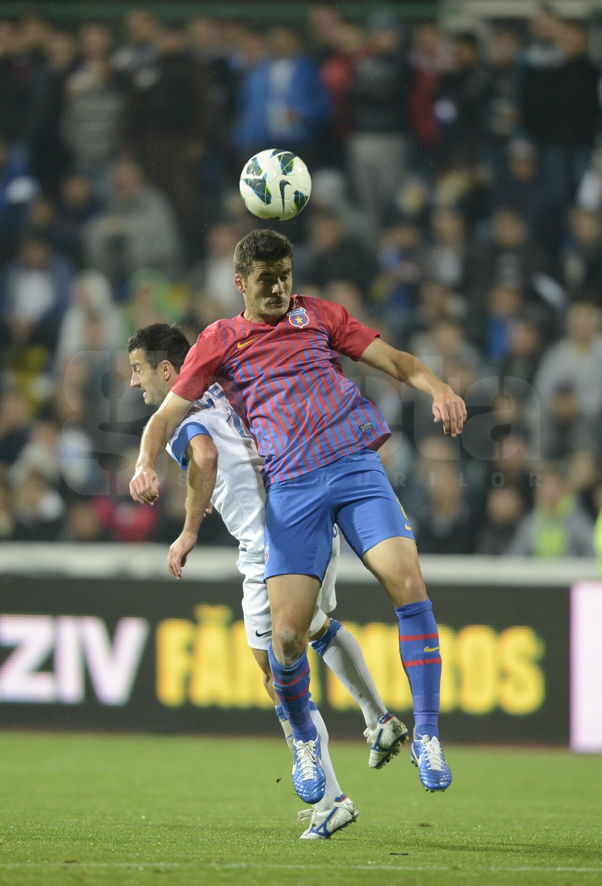 VIDEO&FOTO Roş-albaştrii rămîn la şefie » Pandurii - Steaua 0-0