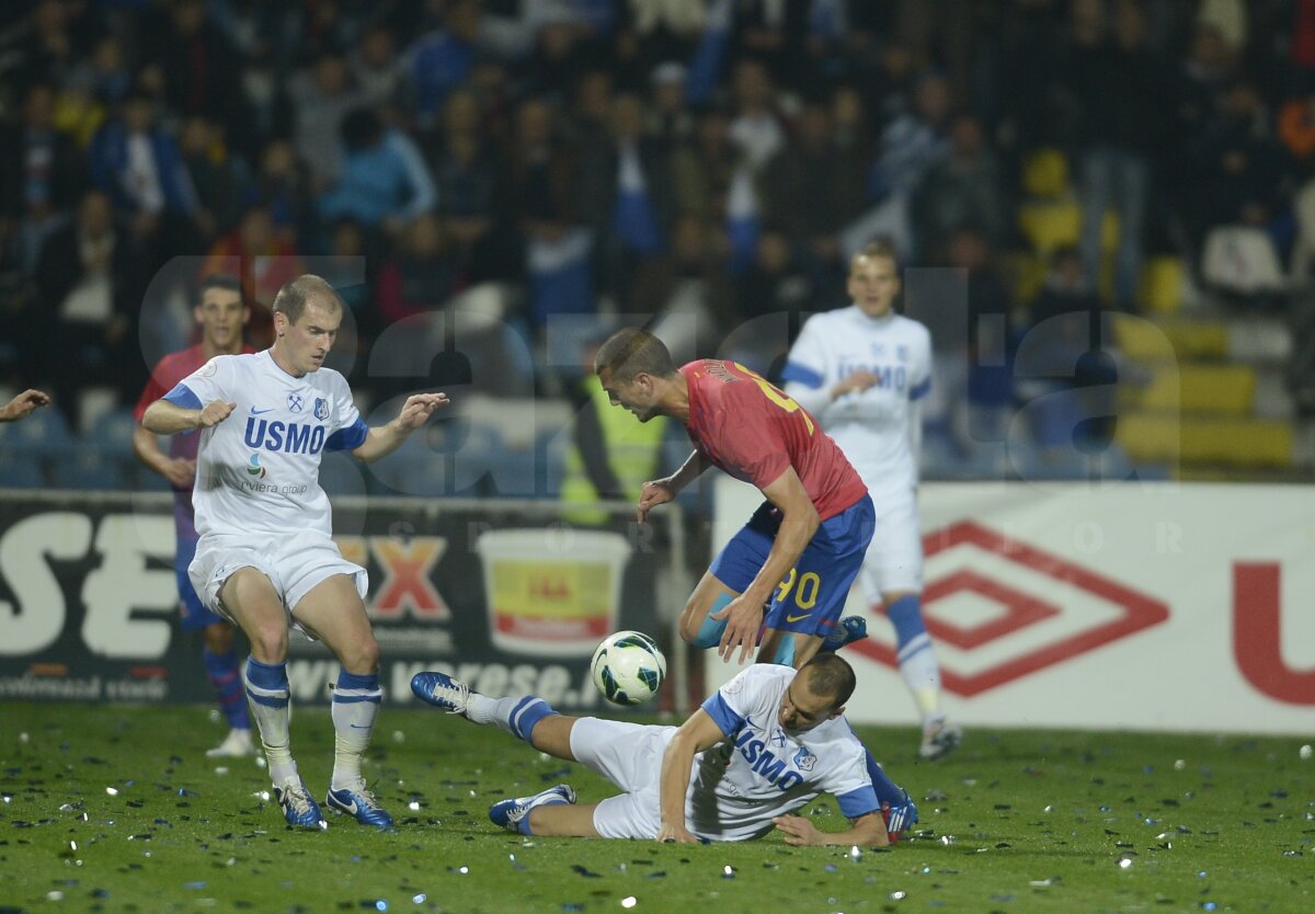 VIDEO&FOTO Roş-albaştrii rămîn la şefie » Pandurii - Steaua 0-0